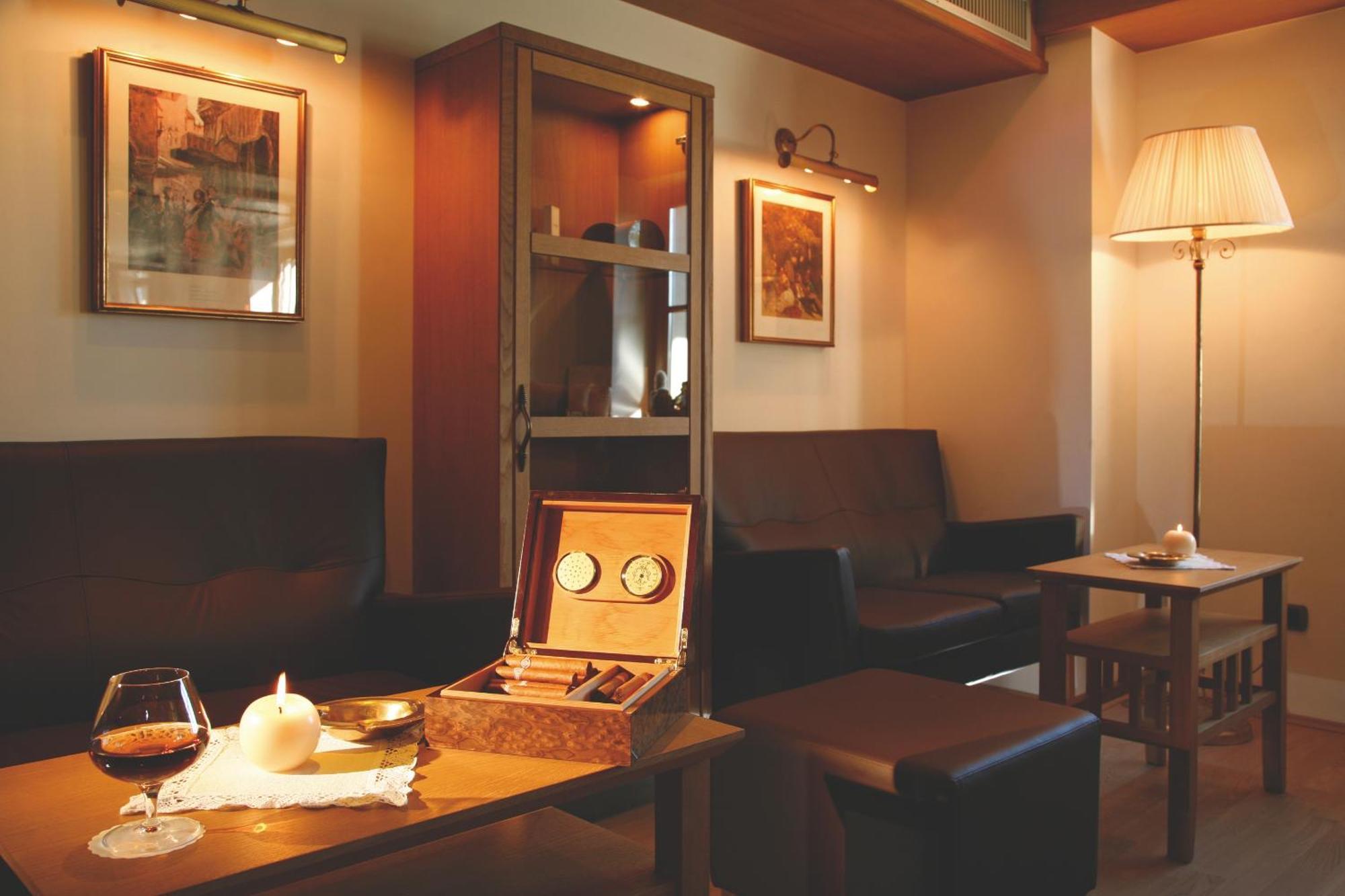 Hotel Peter Petersberg Luaran gambar