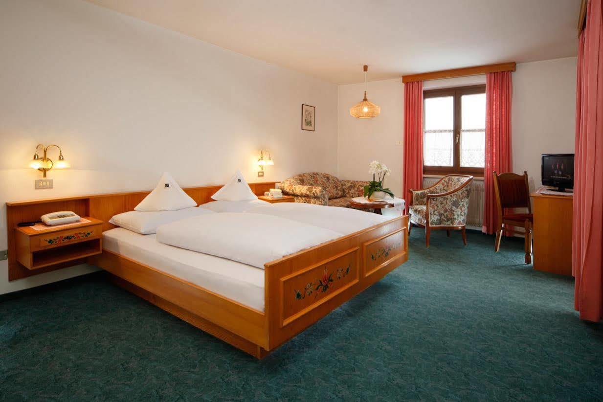 Hotel Peter Petersberg Luaran gambar