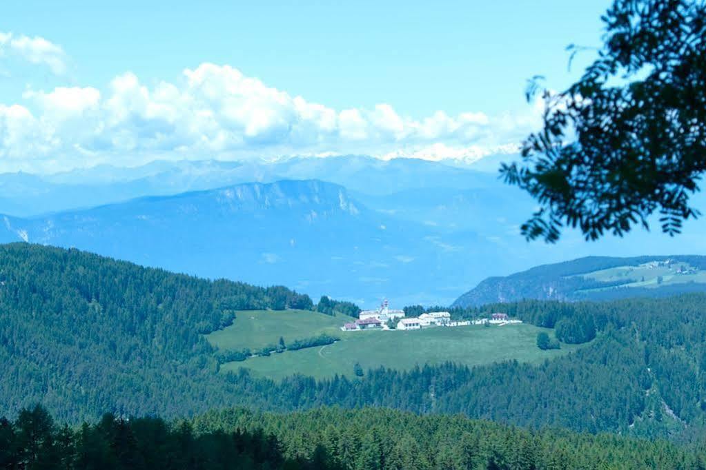 Hotel Peter Petersberg Luaran gambar