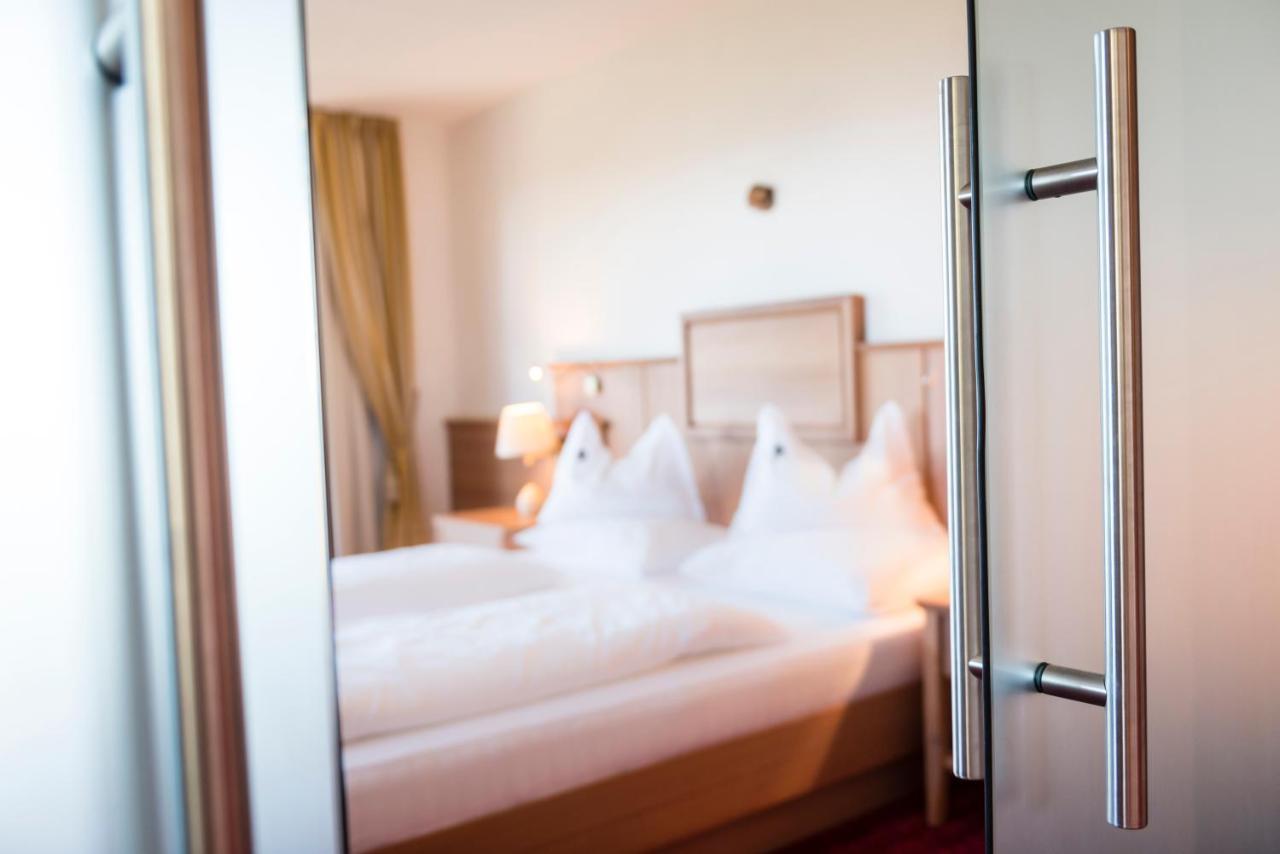Hotel Peter Petersberg Luaran gambar
