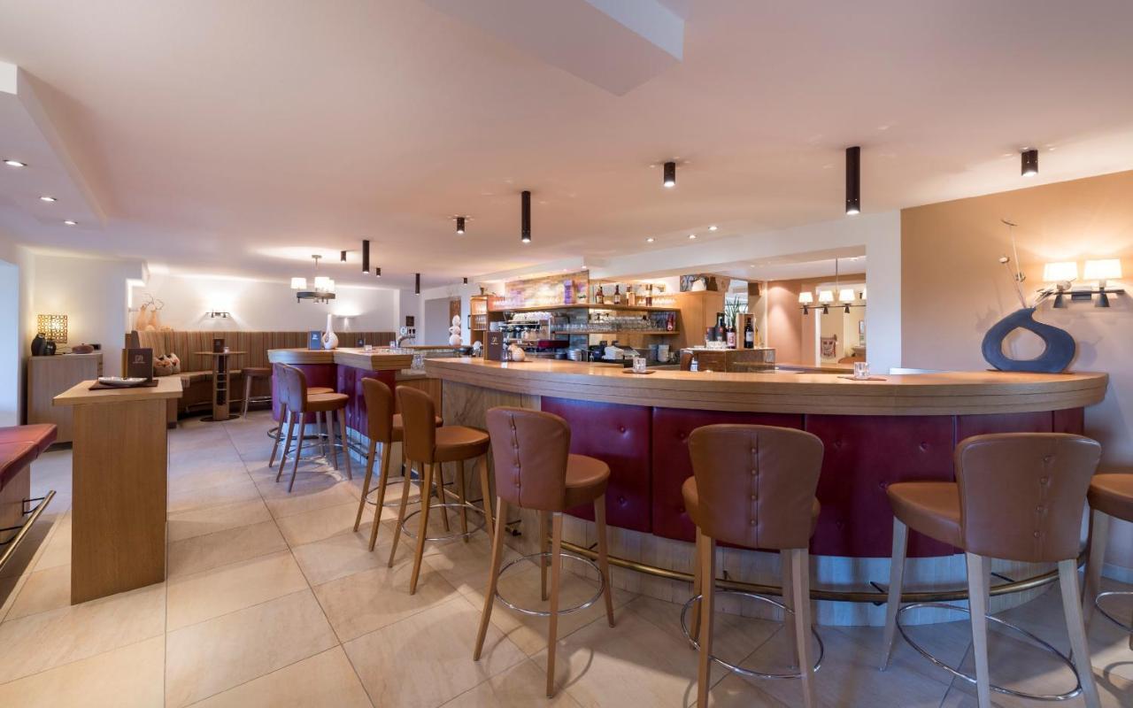 Hotel Peter Petersberg Luaran gambar